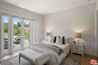 18057 Valley Vista Blvd, Encino, CA 91316 - Photo 48