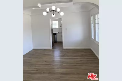 1937 W 80th St, Los Angeles, CA 90047 - Photo 6