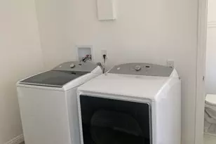 1937 W 80th St, Los Angeles, CA 90047 - Photo 14