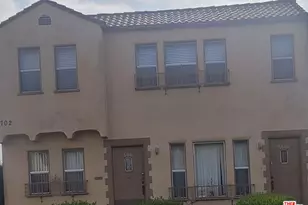 700 W 78th St, Los Angeles, CA 90044 - Photo 2