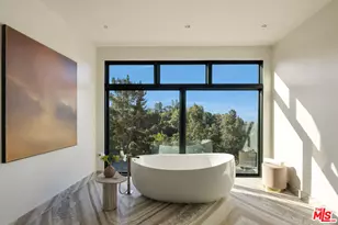 822 N Kenter, Los Angeles, CA 90049 - Photo 20