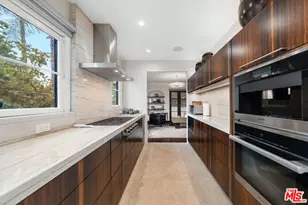 615 S Highland Ave, Los Angeles, CA 90036 - Photo 14