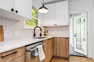 2446 Cheremoya Ave, Los Angeles, CA 90068 - Photo 18