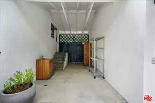 3479 Mandeville Canyon Rd, Los Angeles, CA 90049 - Photo 42