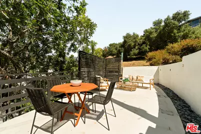 11587 Sunshine Ter, Studio City, CA 91604 - Photo 34