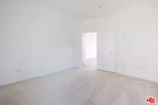 14661 Sherman Way, Van Nuys, CA 91405 - Photo 22