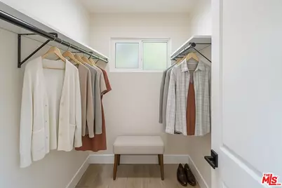 9425 Gierson Ave, Chatsworth, CA 91311 - Photo 28