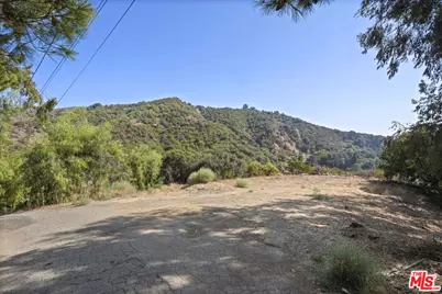 2088 Topanga Skyline Dr, Topanga, CA 90290 - Photo 30