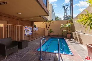235 S Tower Dr, Beverly Hills, CA 90211 - Photo 28