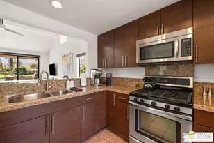 7481 Paseo Azulejo, Palm Springs, CA 92264 - Photo 10
