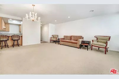 969 Hilgard Ave #1002, Los Angeles, CA 90024 - Photo 14