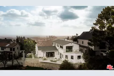 8921 Appian Way, Los Angeles, CA 90046 - Photo 48