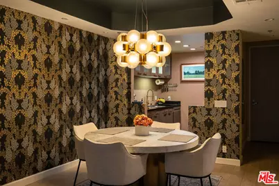 585 N Rossmore Ave #407, Los Angeles, CA 90004 - Photo 8