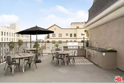 585 N Rossmore Ave #407, Los Angeles, CA 90004 - Photo 28