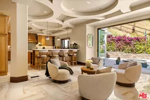 2468 Coldwater Canyon Dr, Beverly Hills, CA 90210 - Photo 10