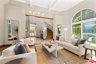 2468 Coldwater Canyon Dr, Beverly Hills, CA 90210 - Photo 8