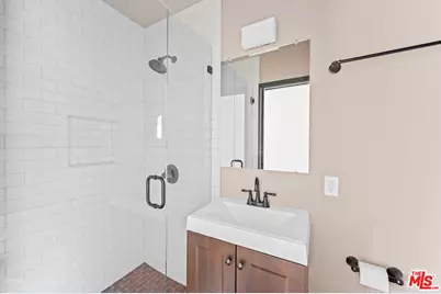 1915 Apex Ave, Los Angeles, CA 90039 - Photo 34