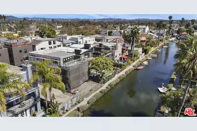419 Carroll Canal, Venice, CA 90291 - Photo 10