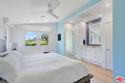 6817 Seawatch Ln, Malibu, CA 90265 - Photo 22