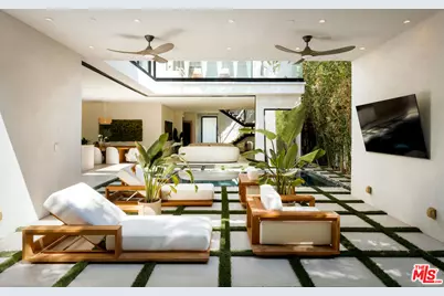 839 N Genesee Ave, Los Angeles, CA 90046 - Photo 14