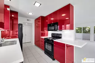 2393 S Sky View Dr, Palm Springs, CA 92264 - Photo 12