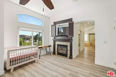 28412 Rock Canyon Dr, Santa Clarita, CA 91390 - Photo 32