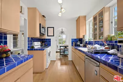 1120 S Crescent Heights Blvd, Los Angeles, CA 90035 - Photo 6