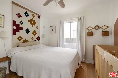 3303 S Durango Ave, Los Angeles, CA 90034 - Photo 12