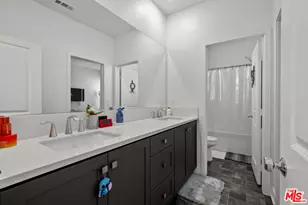 27034 Hummingbird Ln, Valencia, CA 91381 - Photo 14