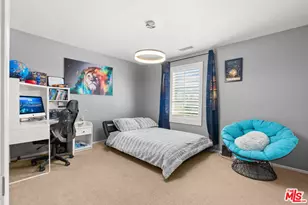 19515 Lanfranca Dr, Santa Clarita, CA 91350 - Photo 30