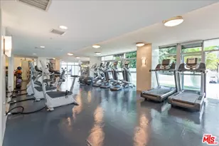 13700 Marina Pointe Dr, Marina del Rey, CA 90292 - Photo 18