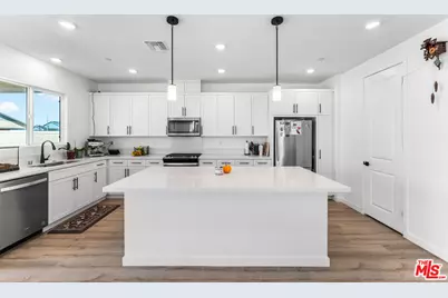 44613 62nd St W, Lancaster, CA 93536 - Photo 14