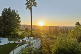 18101 Green Meadow Dr, Encino, CA 91316 - Photo 74