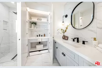 1239 9th St #4, Santa Monica, CA 90401 - Photo 40