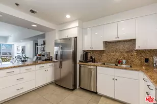 10445 Wilshire Blvd, Los Angeles, CA 90024 - Photo 4