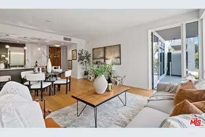 1705 Ocean Ave #206, Santa Monica, CA 90401 - Photo 4