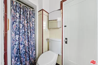 5173 Pickford St, Los Angeles, CA 90019 - Photo 54