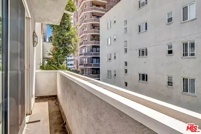 10531 Ashton Ave #201, Los Angeles, CA 90024 - Photo 24