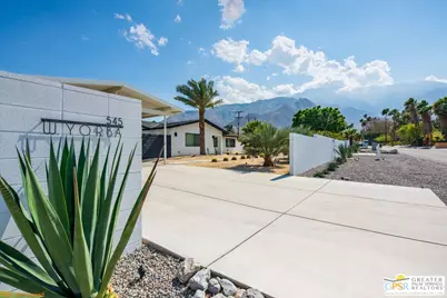 545 W Yorba Rd, Palm Springs, CA 92262 - Photo 4