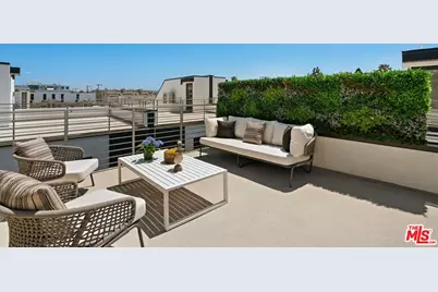 3809 S Verona Ct, Los Angeles, CA 90066 - Photo 12