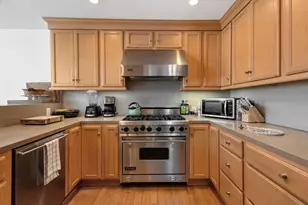 22548 Pacific Coast Hwy, Malibu, CA 90265 - Photo 14