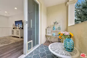 21990 Moveo Dr, Santa Clarita, CA 91350 - Photo 12