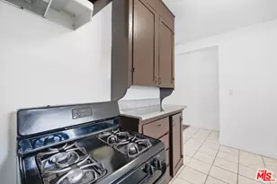 522 W Vernon Ave, Los Angeles, CA 90037 - Photo 24