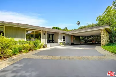 3530 Royal Woods Dr, Sherman Oaks, CA 91403 - Photo 2
