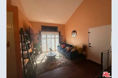 18143 W Sundowner Way #962, Canyon Country, CA 91387 - Photo 4