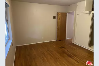 3861 S Norton Ave, Los Angeles, CA 90008 - Photo 14