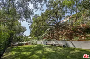 2535 Hutton Dr, Beverly Hills, CA 90210 - Photo 46