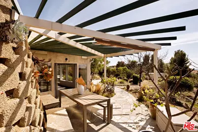 7401 Studio Rd, Simi Valley, CA 91304 - Photo 26