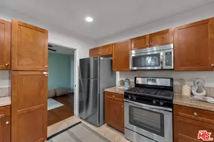 4353 Colfax Ave, Studio City, CA 91604 - Photo 14