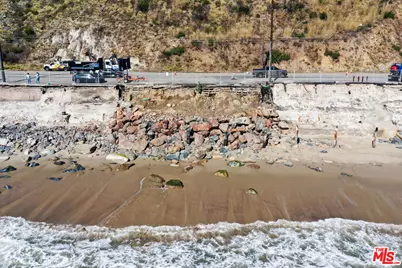 20314 Pacific Coast Hwy, Malibu, CA 90265 - Photo 10